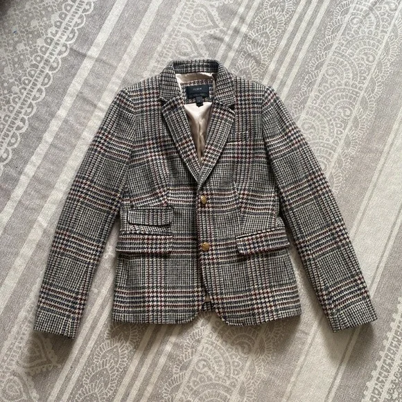 J.Crew Wool Schoolboy Blazer in Houndstooth Plaid - Picture 3 of 16